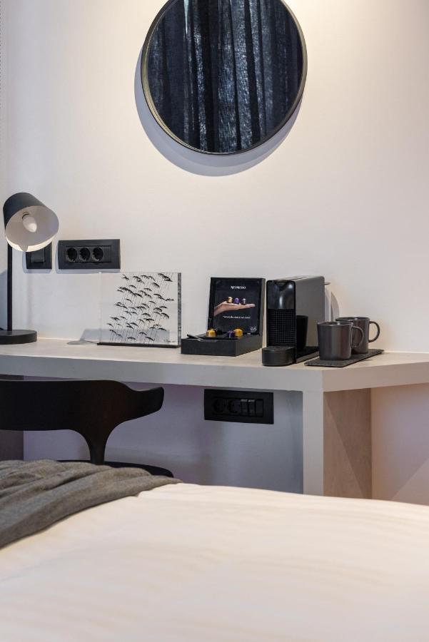 Koniama Acropolis Hotel 4*